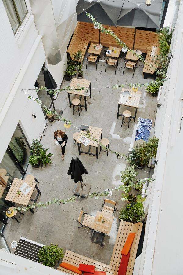 INK Hotel Amsterdam - MGallery Patio