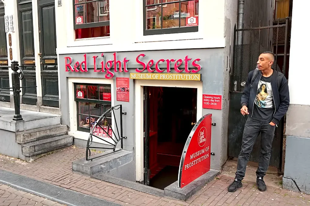 Netherlands-Amsterdam-Red-Light-District